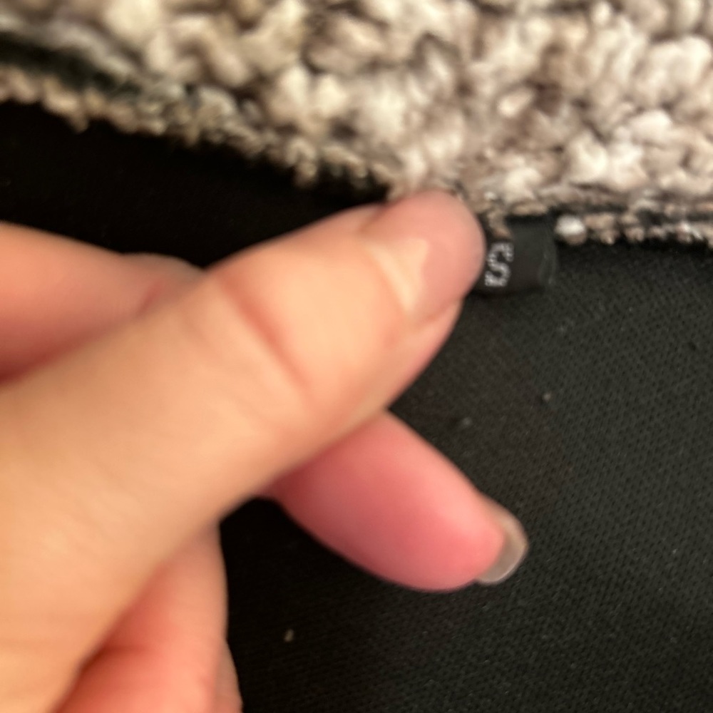 Fuzzy Pullover - image 6